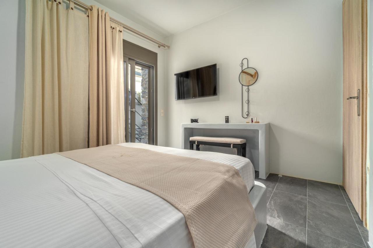 La Perla Suites Agioi Apostoloi  Buitenkant foto