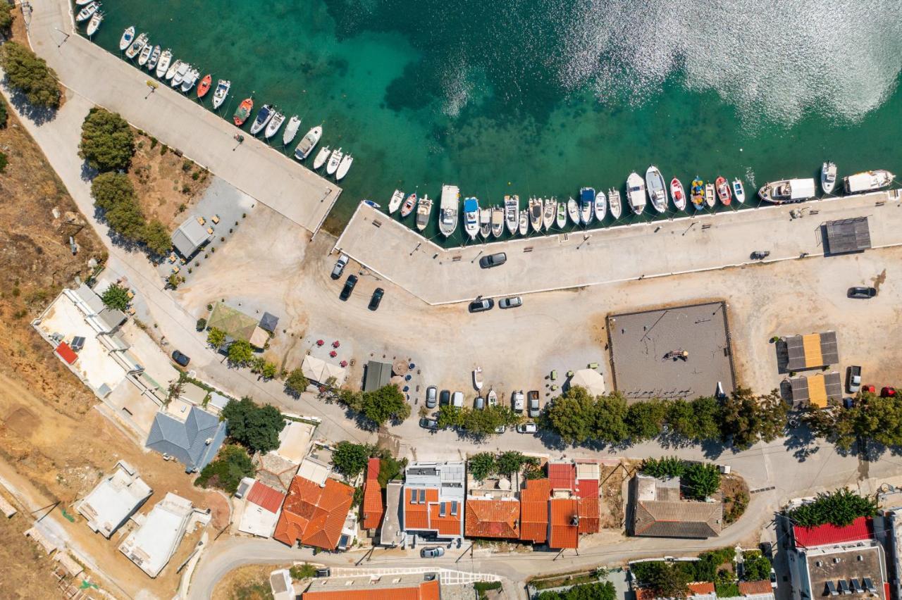 La Perla Suites Agioi Apostoloi  Buitenkant foto