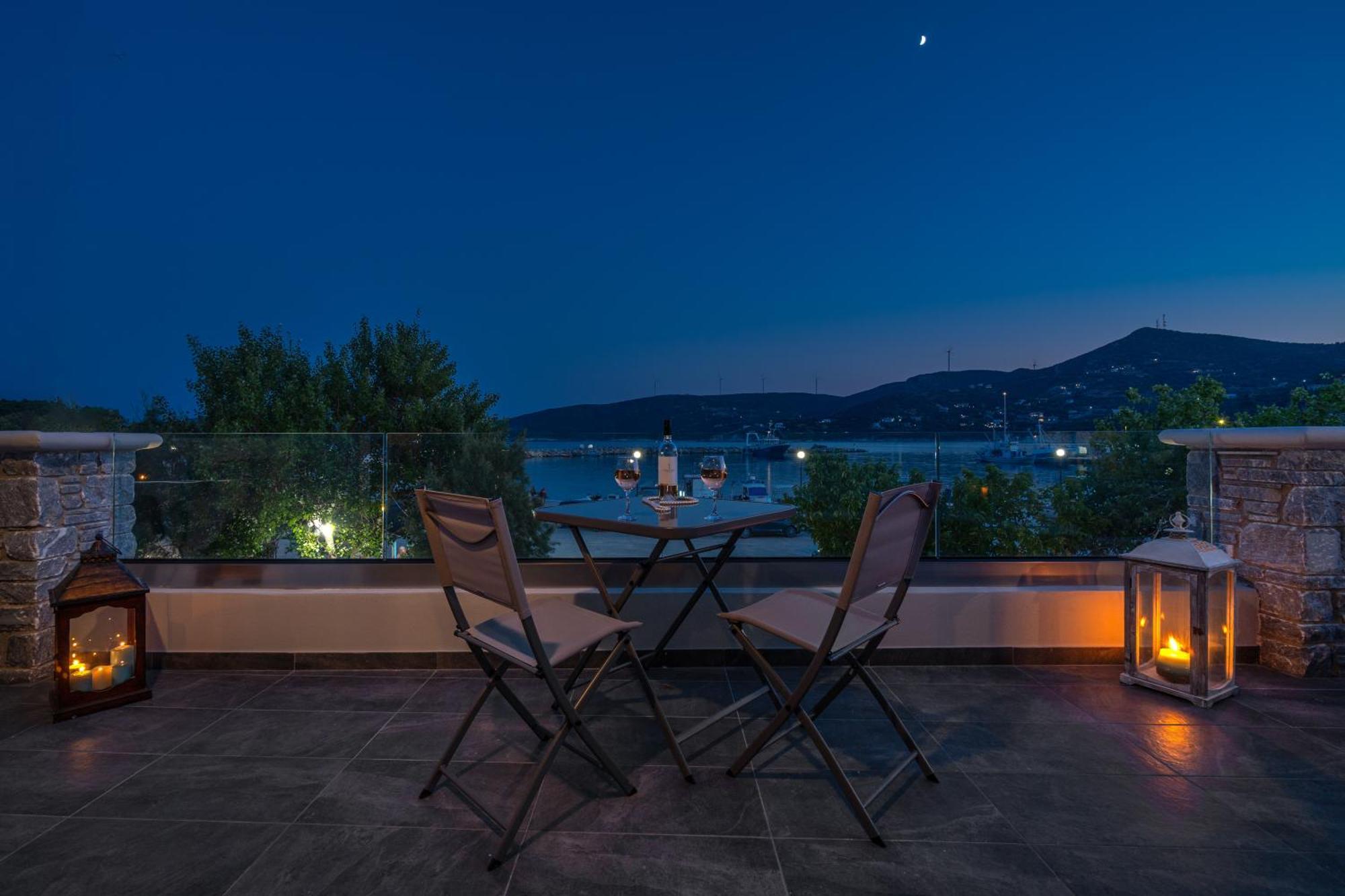 La Perla Suites Agioi Apostoloi  Buitenkant foto